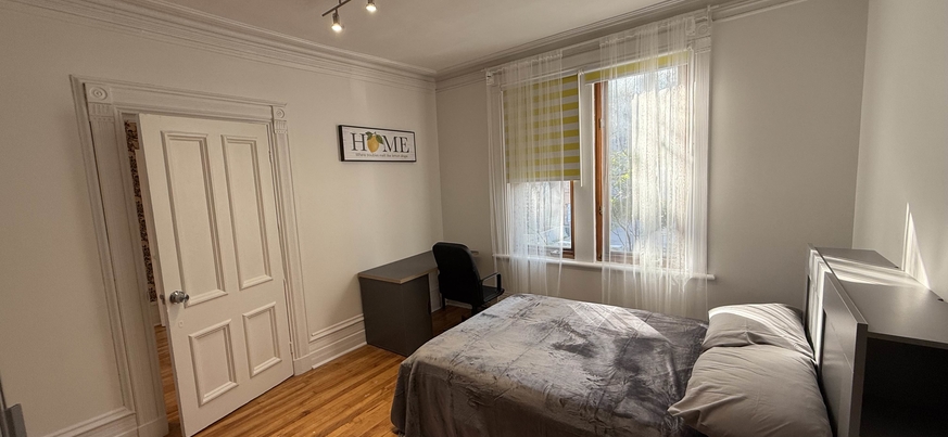 Appartement meublé 6 1/2 métro Berri Uqam Appartement meublé 6 1/2 métro Berri Uqam