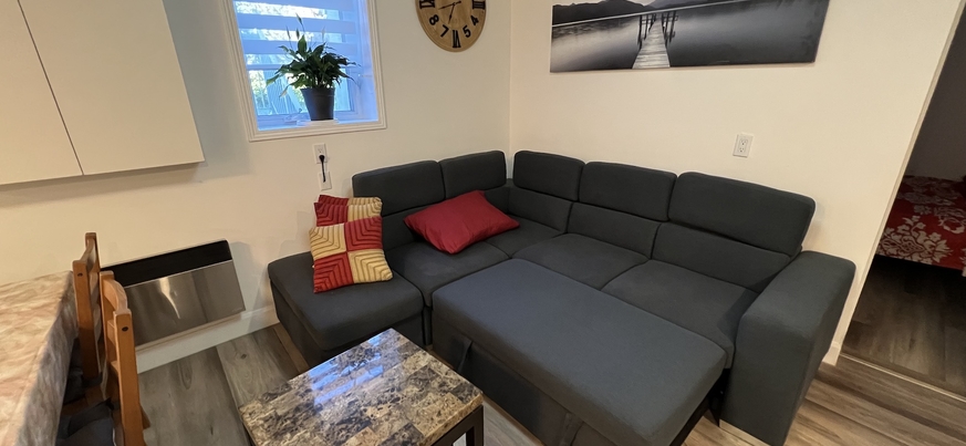 3 1/2 furnished apartment at Crémazie metro, Ahountsic 3 1/2 furnished apartment at Crémazie metro, Ahountsic