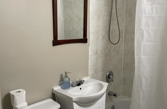 Appartement 1 chambre wifi illimité métro Angrignon Appartement 1 chambre wifi illimité métro Angrignon