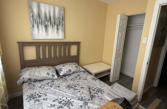 2 bedroom furnished apartment Angrignon metro station