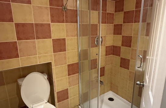 2 bedroom furnished apartment at Angrignon metro station