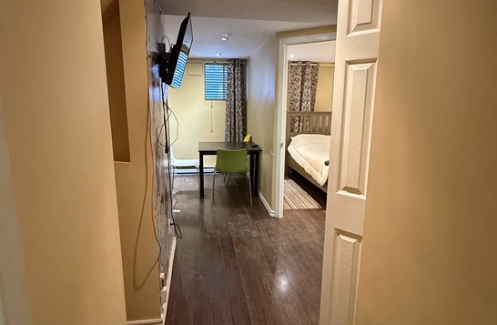 Petit logement de 2 chambres métro Angrignon tout compris Petit logement de 2 chambres métro Angrignon tout compris