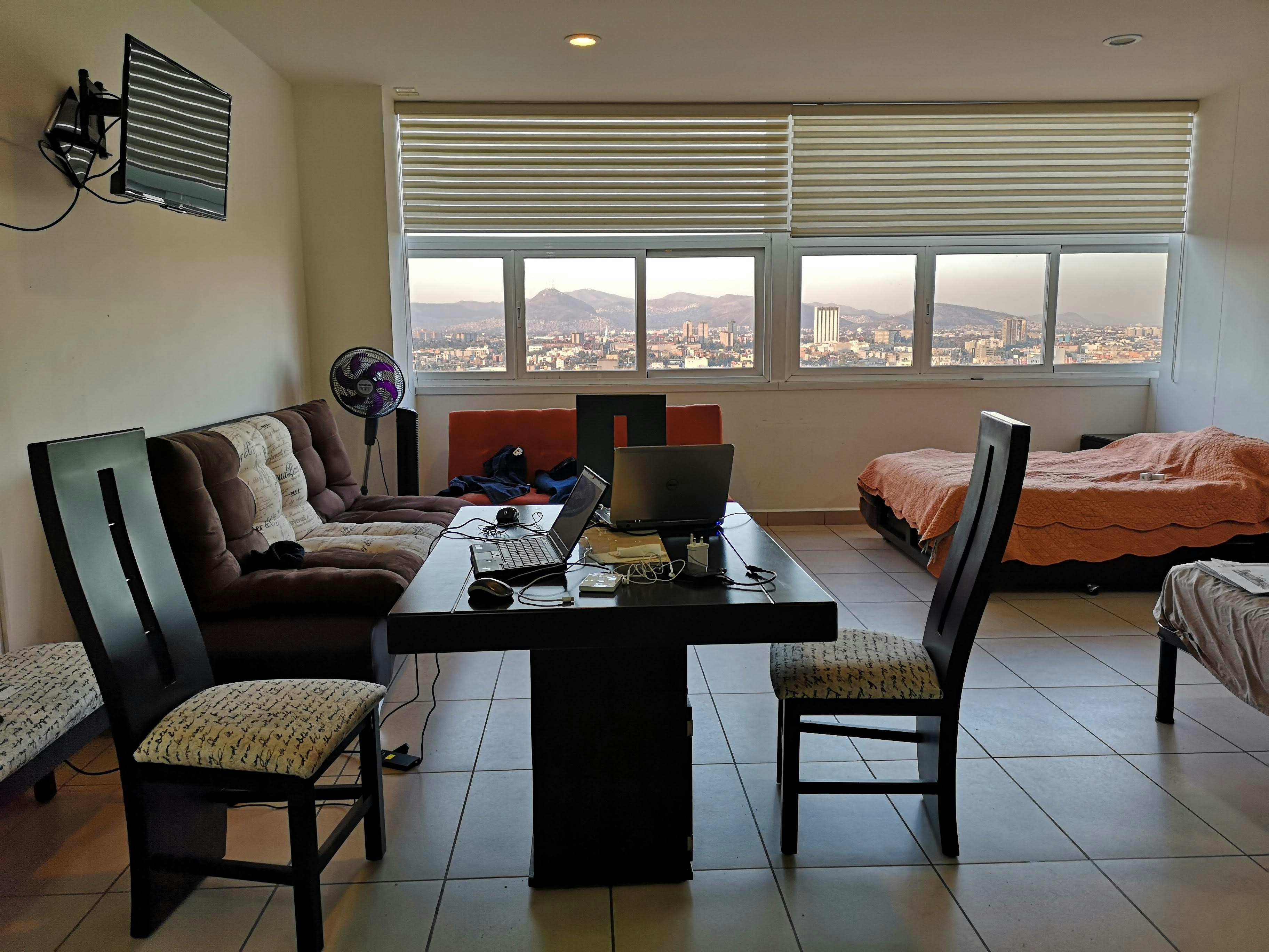 separate bedroom, bedroom apartment